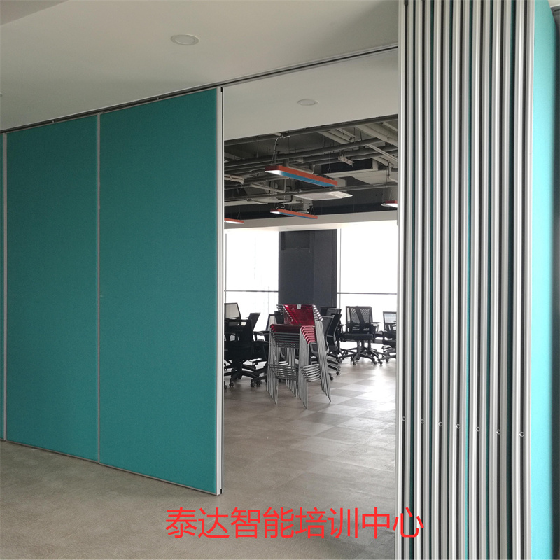 軟包移動(dòng)隔斷